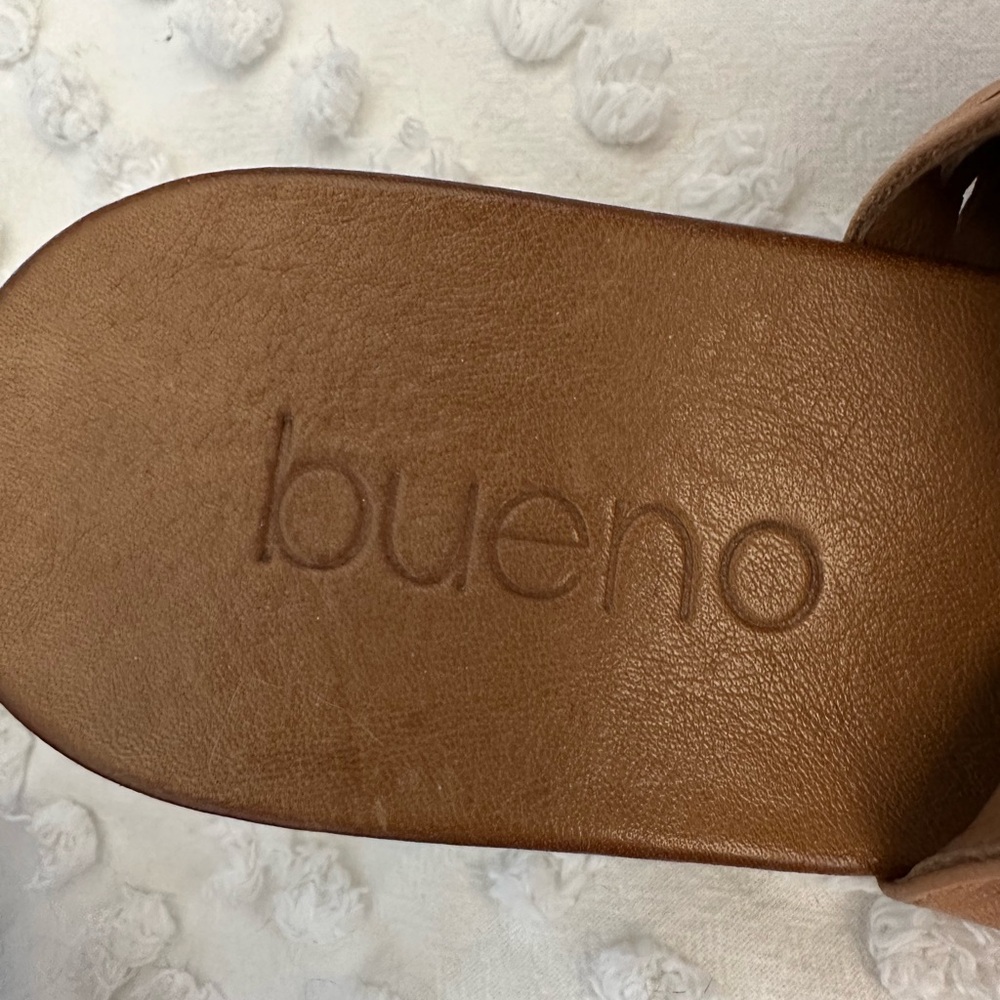 Bueno Lacey Leather Cutout Mid-Heel Sandal - Picture 4 of 6
